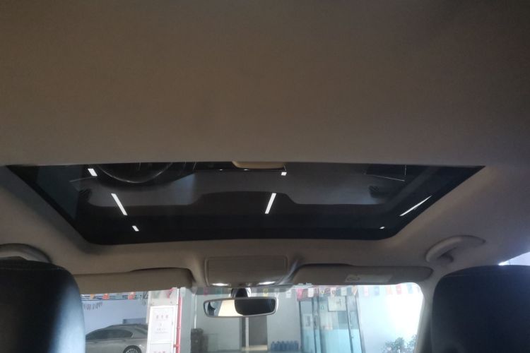Skoda Superb 2015 car image #20