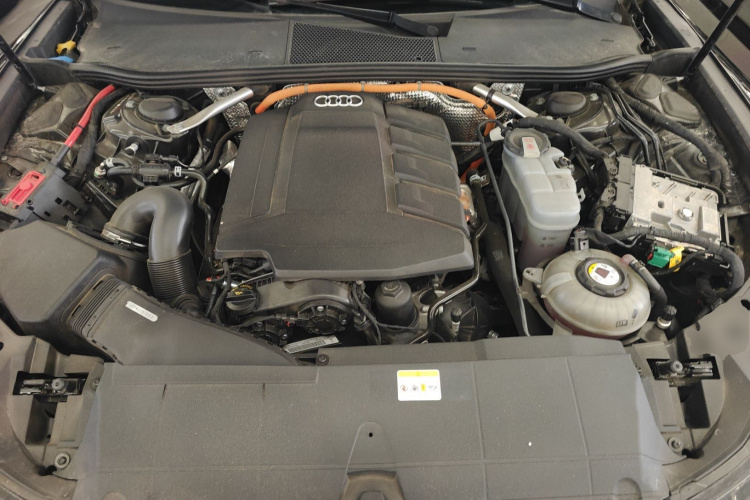 Audi A6L New Energy 2021 #20 Audi A6L New Energy 2021 car image #20