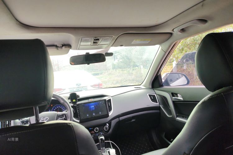 Hyundai ix25 2018 #20 Hyundai ix25 2018 car image #20