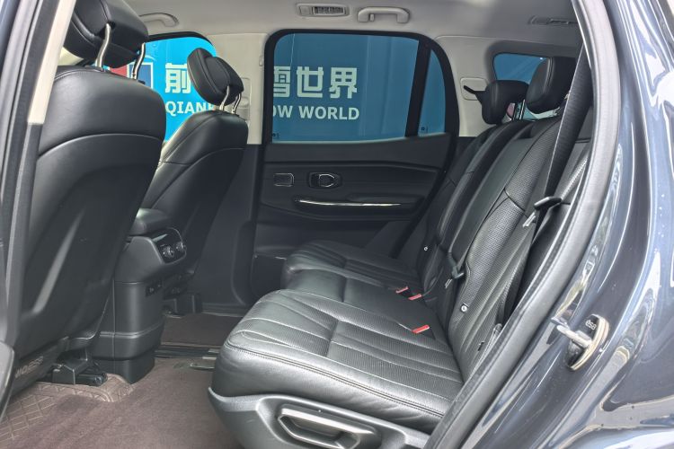 NIO ES8 2021 car image #20