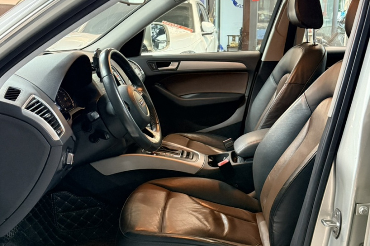 Audi Q5 2018 صورة سيارة #20