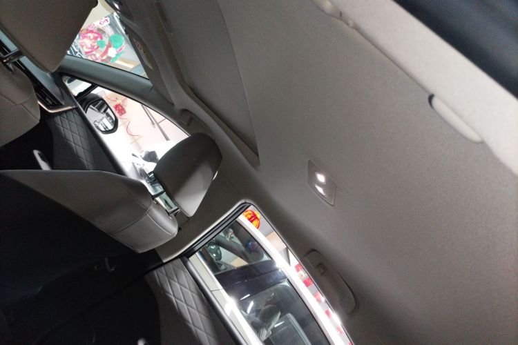 Toyota bZ3 2024 immagine di auto #20