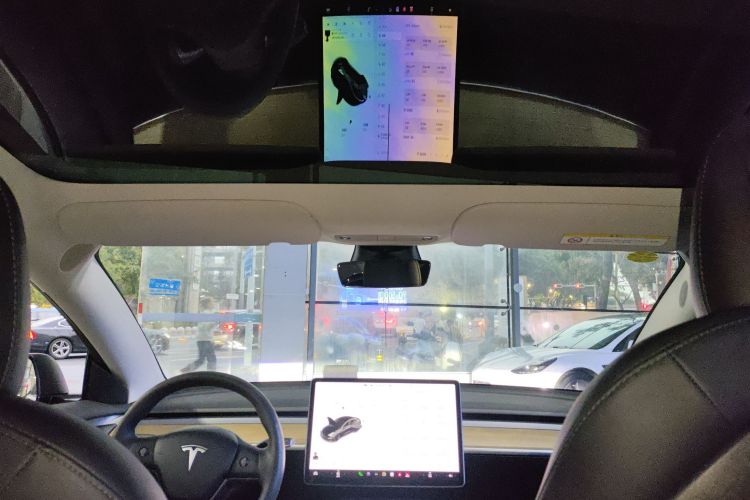 Tesla Model 3 2021 car image #20