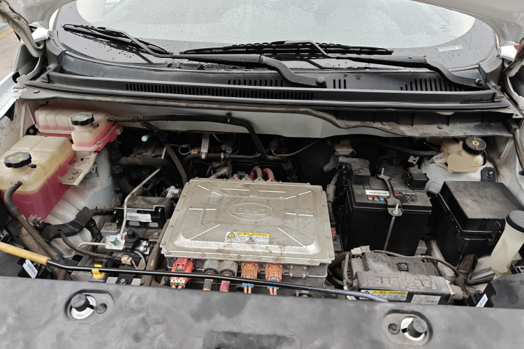 BYD Yuan New Energy 2019 car image #20