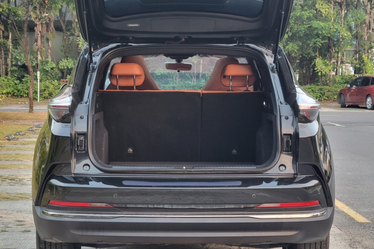 哪吒汽车 哪吒X 2024 汽车图片 #20