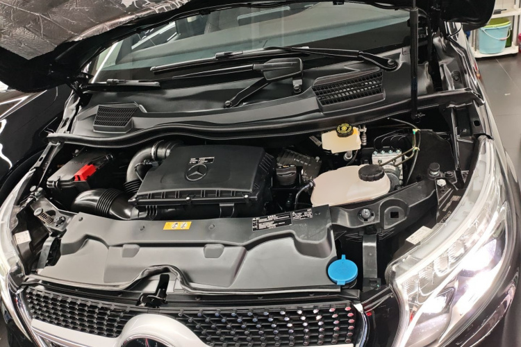 Mercedes-Benz V Class 2022 #20 Mercedes-Benz V Class 2022 car image #20