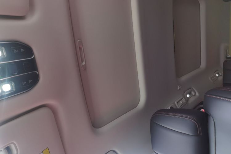 GAC Trumpchi E8 New Energy 2025 car image #20