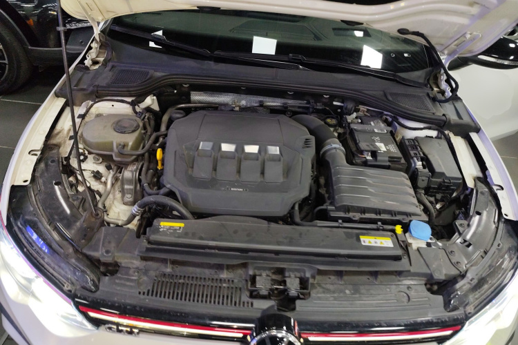 Volkswagen GolfGTI 2022 car image #20