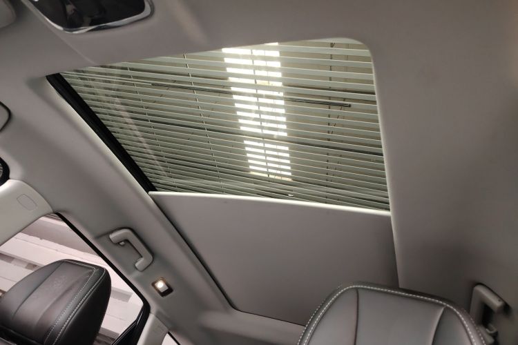 X70 PLUS 2022 car image #20
