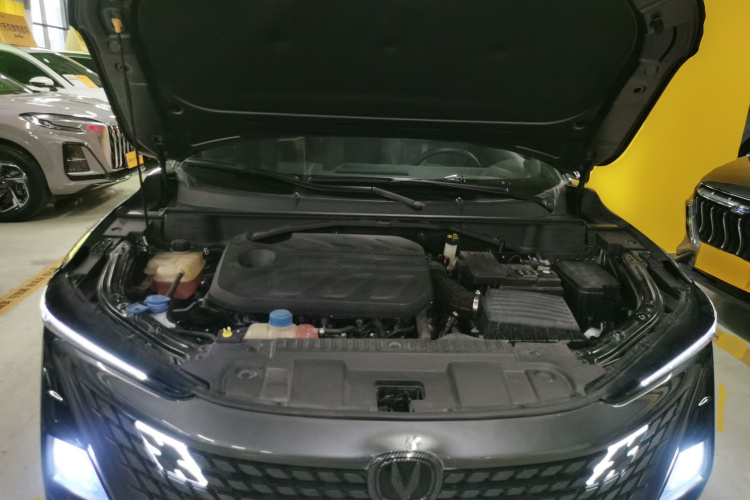 Changan UNI-T 2022 car image #20