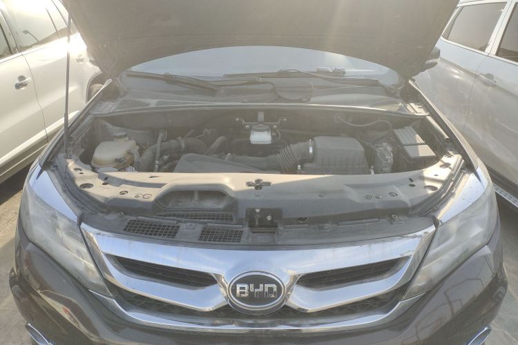 BYD S7 2016 #20 BYD S7 2016 car image #20