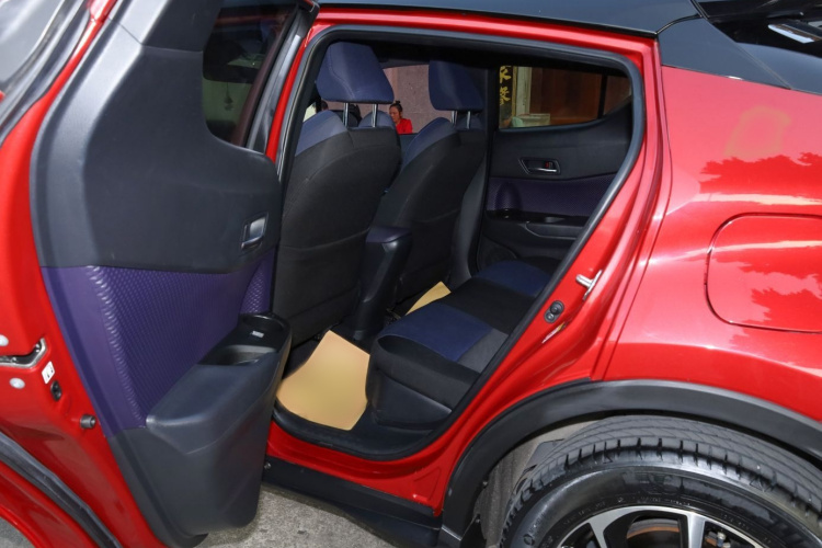 Toyota C-HR 2018 car image #20