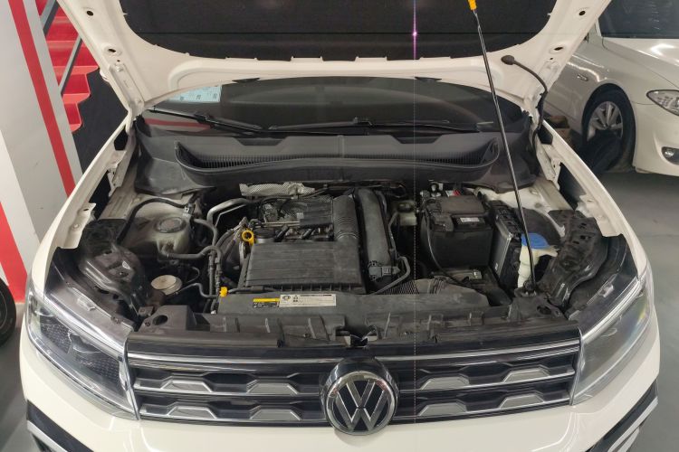 Volkswagen T-Cross 2020 #20 Volkswagen T-Cross 2020 car image #20