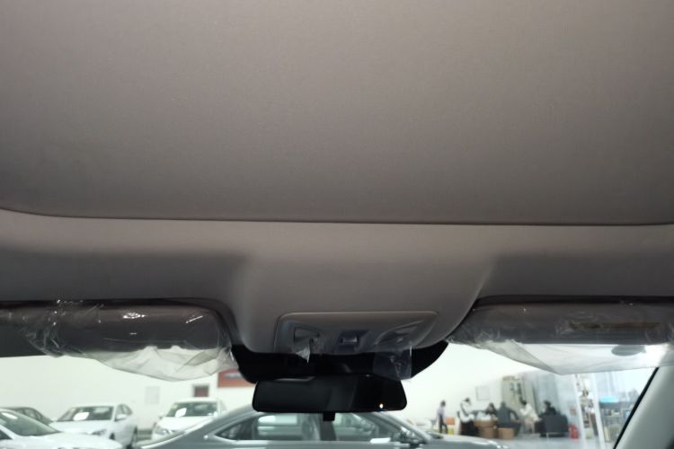 Changan UNI-K iDD 2025 #20 Changan UNI-K iDD 2025 car image #20