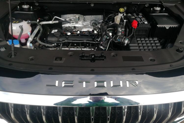 X70 PLUS 2025 car image #20