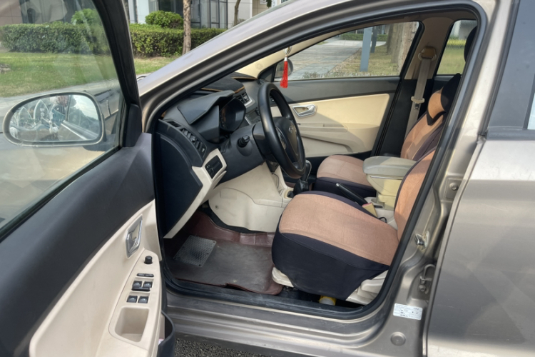 Chery Fulwin 2 2015 #20 Chery Fulwin 2 2015 immagine di auto #20