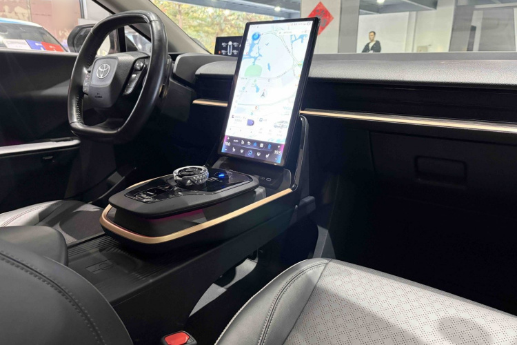 Toyota bZ3 2023 #20 Toyota bZ3 2023 immagine di auto #20