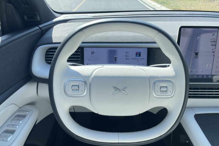 Xpeng G6 2024 immagine di auto #20