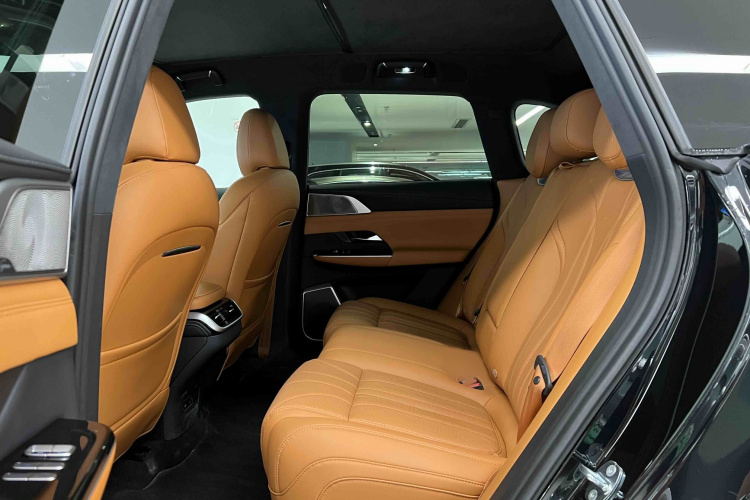 Xpeng G9 2025 immagine di auto #20