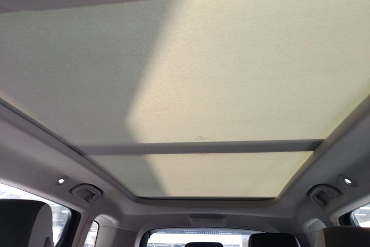 BYD Sea Lion 05 DM-i 2025 image de voiture #20