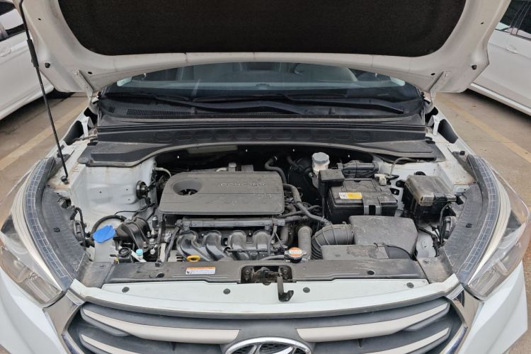 Hyundai ix25 2018 #20 Hyundai ix25 2018 car image #20