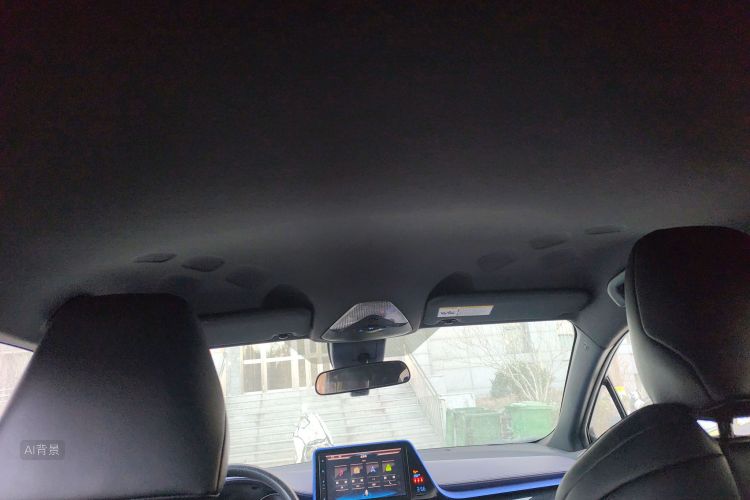 Toyota C-HR 2018 car image #20