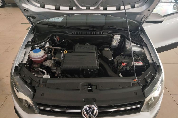Volkswagen Polo 2014 #20 Volkswagen Polo 2014 car image #20