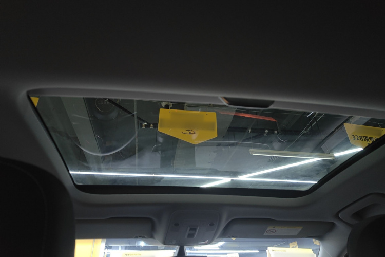 Q2L 2019 car image #20