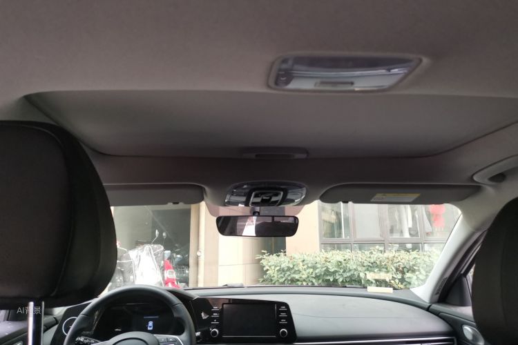 Hyundai Elantra 2025 #20 Hyundai Elantra 2025 car image #20