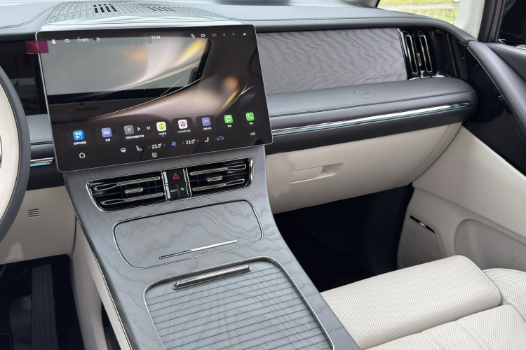 GAC Trumpchi Xiangwang M8 2025 car image #20