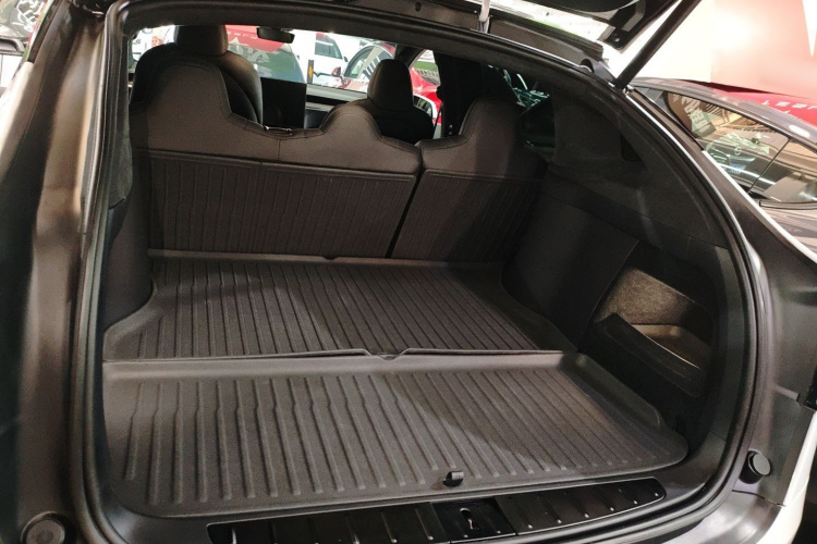 特斯拉 Model X 2023 汽车图片 #20