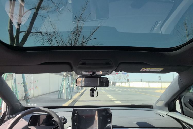 Volkswagen ID.4 Crozz 2023 immagine di auto #20