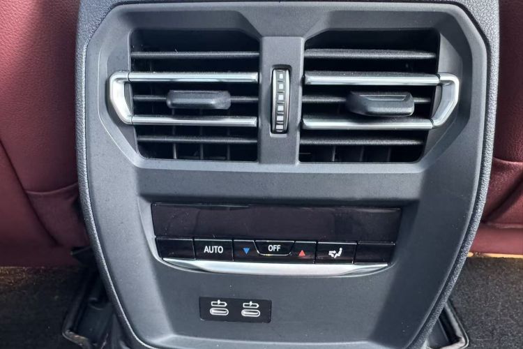BMW i3 2022 #20 BMW i3 2022 car image #20