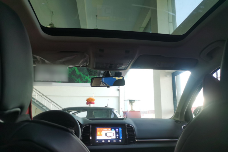 Skoda Karoq 2020 car image #20