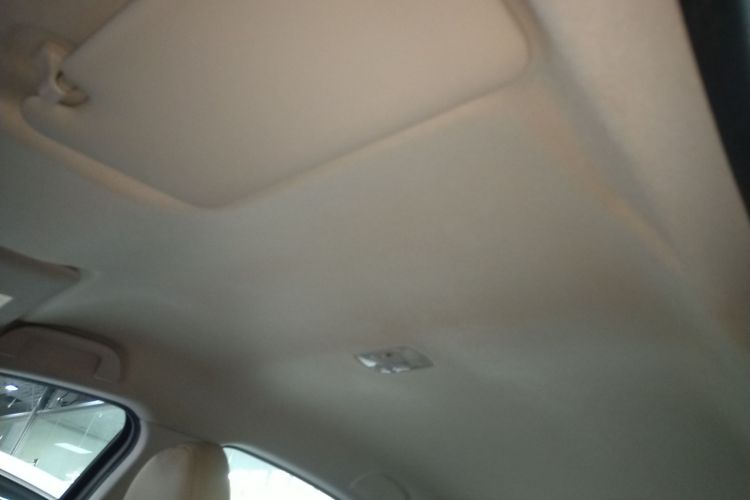 Honda Greiz 2018 изображение автомобиля #20