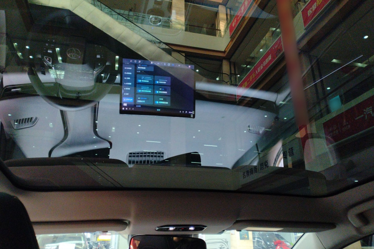 Toyota bZ5 2025 car image #20