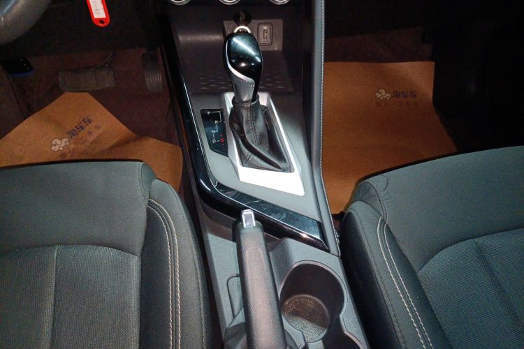 长安 长安CS15 2020 汽车图片 #20