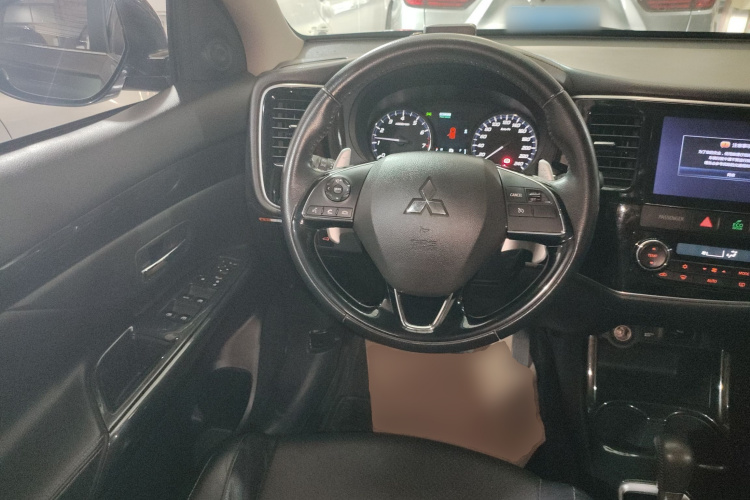 劳斯莱斯 欧蓝德 2017 汽车图片 #20