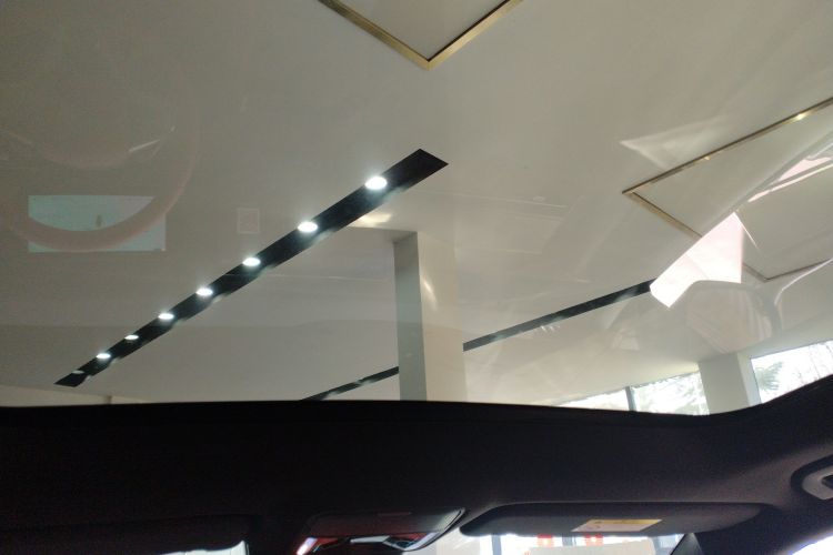 BYD Tang L 2025 immagine di auto #20