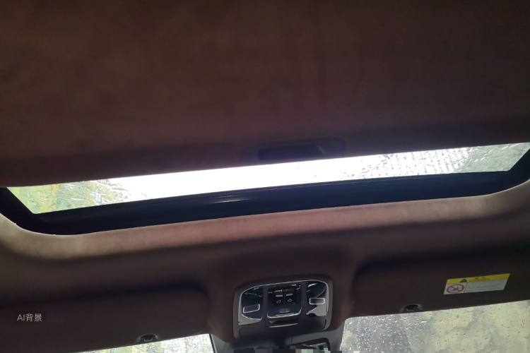 Tank 700 New Energy 2025 #20 Tank 700 New Energy 2025 car image #20