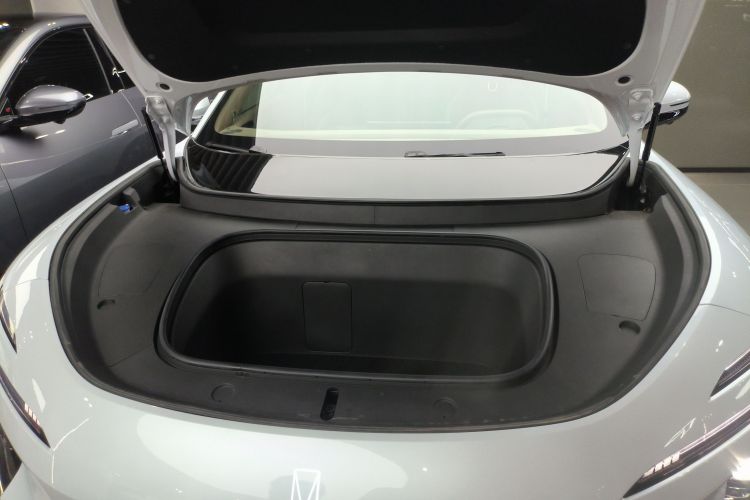 Avatr 07 2025 car image #20