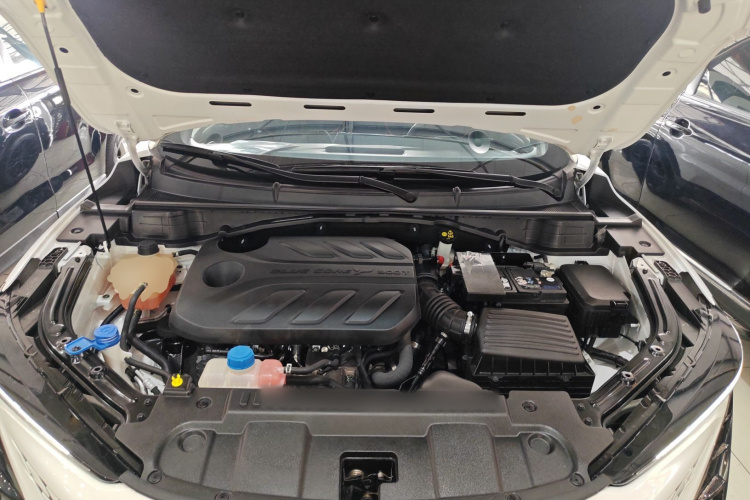Changan UNI-T 2022 car image #20