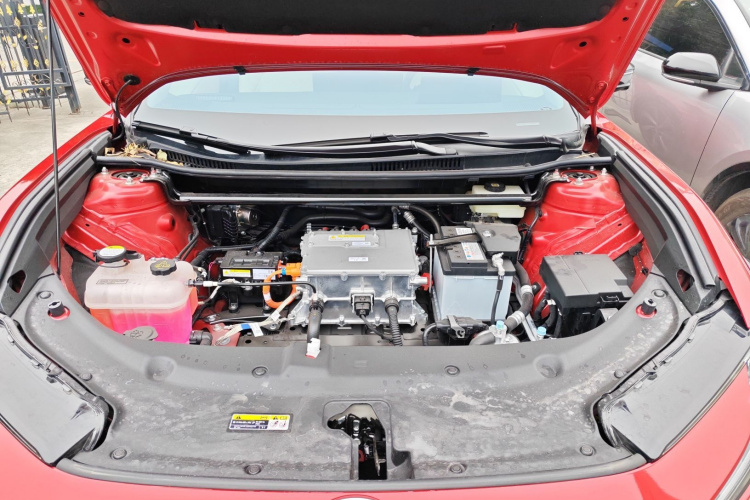 Toyota bZ5 2025 #20 Toyota bZ5 2025 immagine di auto #20