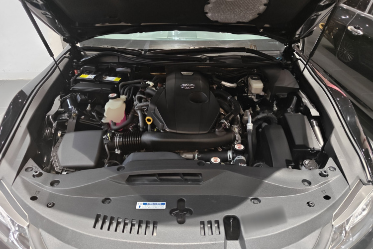 丰田 皇冠 2017 汽车图片 #20