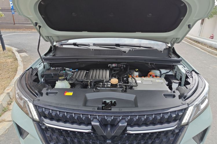 Wuling Asta 2024 #20 Wuling Asta 2024 изображение автомобиля #20