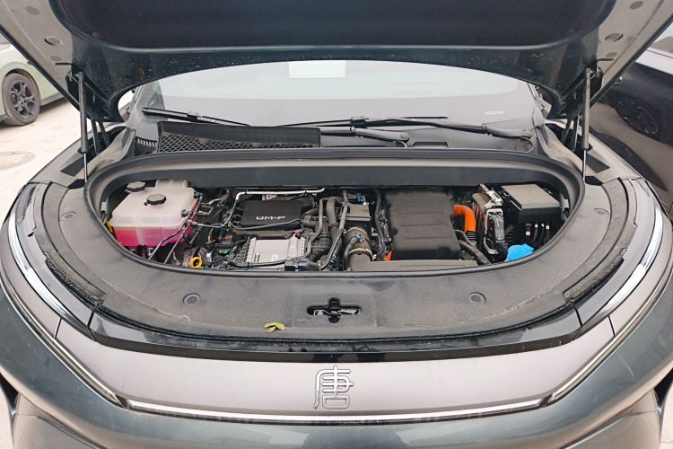 BYD Tang L 2025 #20 BYD Tang L 2025 immagine di auto #20