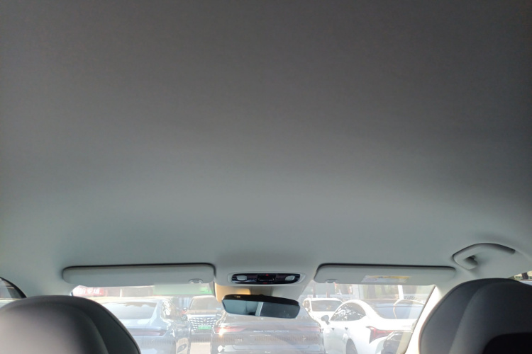 零跑汽车 零跑C01 2025 汽车图片 #20