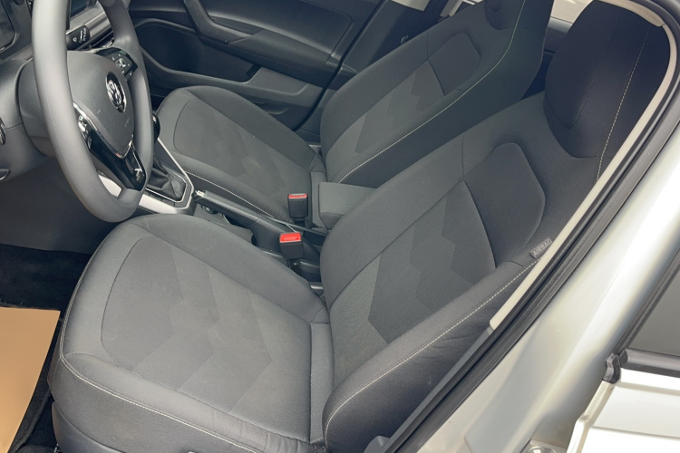 Volkswagen Polo 2019 car image #20