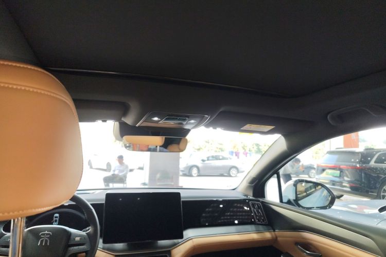 BYD SongL DM-i 2025 #20 BYD SongL DM-i 2025 car image #20