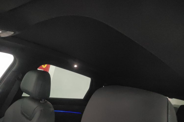 BYD SongL DM-i 2025 #20 BYD SongL DM-i 2025 car image #20